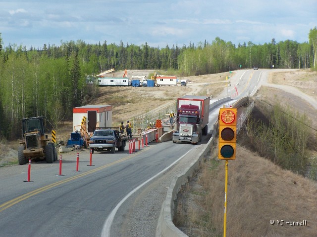 100_1280_YT_AlaskaHwy_Construction.jpg - Bridge construction and a narrow lane. ~May 20, 2004, Mile Marker 585, Alaska Highway - Yukon Territory