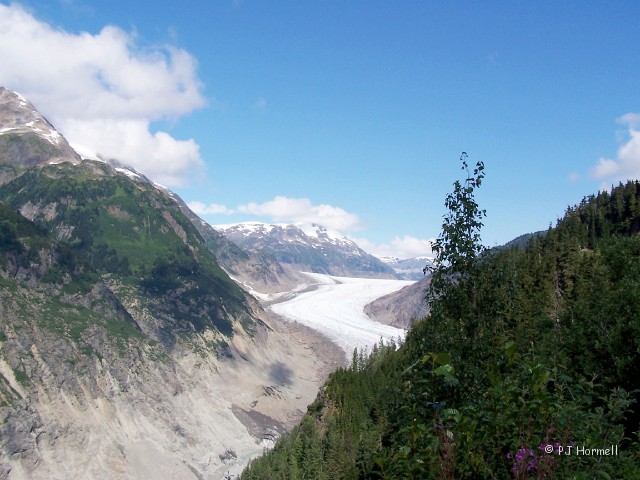 100_3728_AK_Hyder_SalmonGlacier.jpg - Salmon Glacier coming into view. ~July 31, 2004, Salmon Glacier Road - Hyder, Alaska