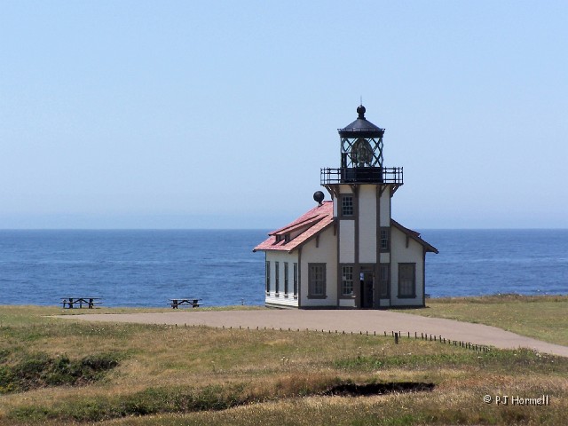 100_5452_CA_Mendocino_PointCabrilloLighthouse.jpg - Point Cabrillo Lighthouse, Mendocino,  California ~June 10, 2005