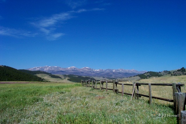 20020707-01_WY_BigHornMtns_RailFence.JPG - Rail Fence and the Big Horn Mountains - Buffalo, Wyoming ~July 07, 2002