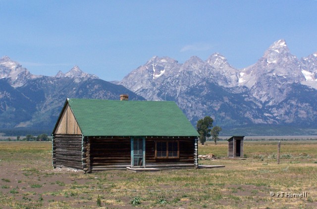 100B7250_WY_TetonNP_Cabin.jpg - Cabin With a View - Teton National Park, Wyoming  ~July 20, 2007