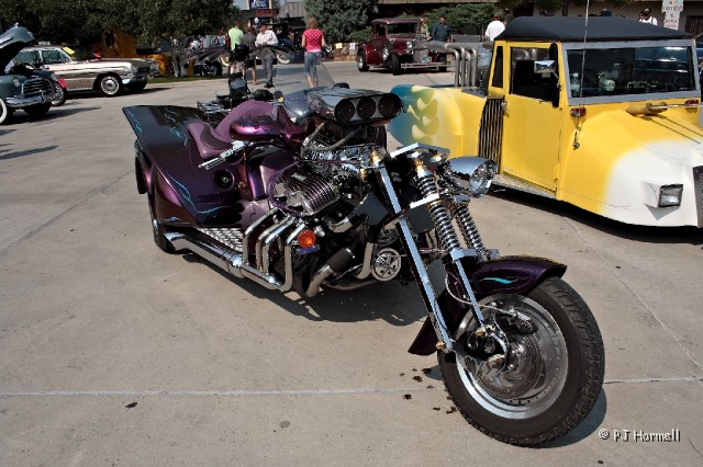 IMG_3787_WY_Buffalo_Motorcycle.jpg - Antique Car Show, Buffalo, Wyoming.  ~August 4, 2007